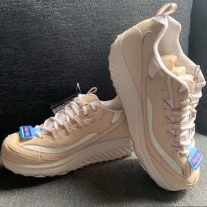 Sketchers shape up’s